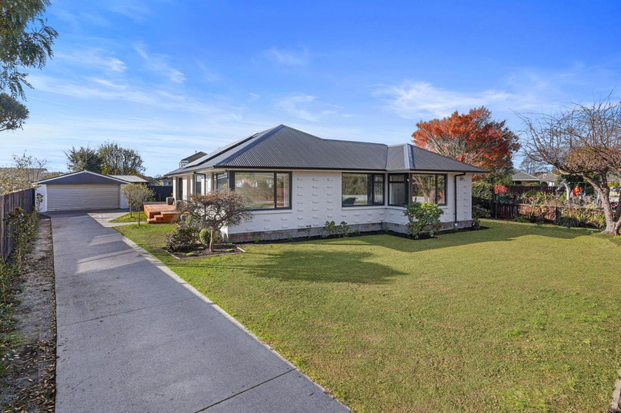 Private, Family-Friendly Home, 4Br By Airport & Free Parking Christchurch Exterior photo